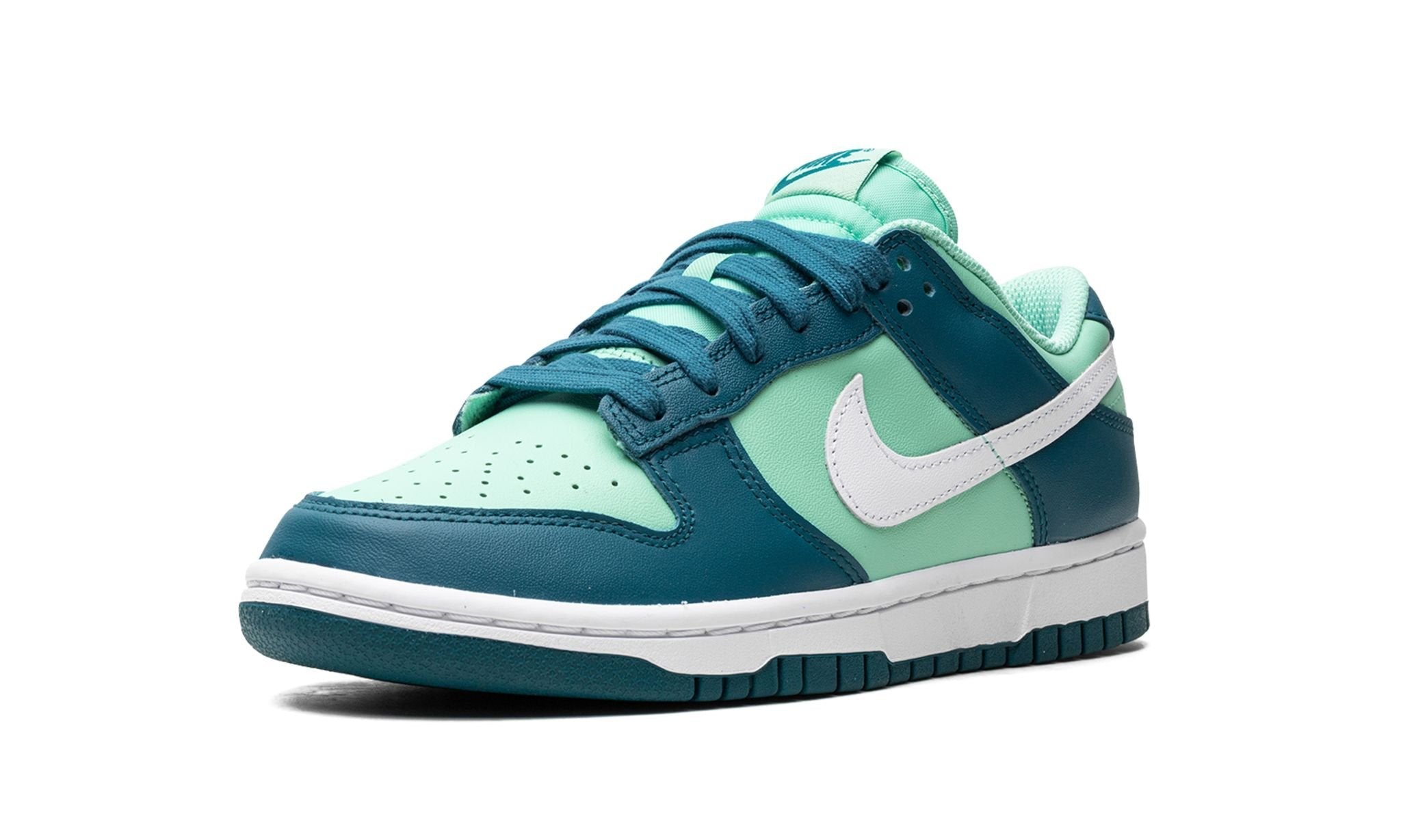 Dunk Low Geode Teal
