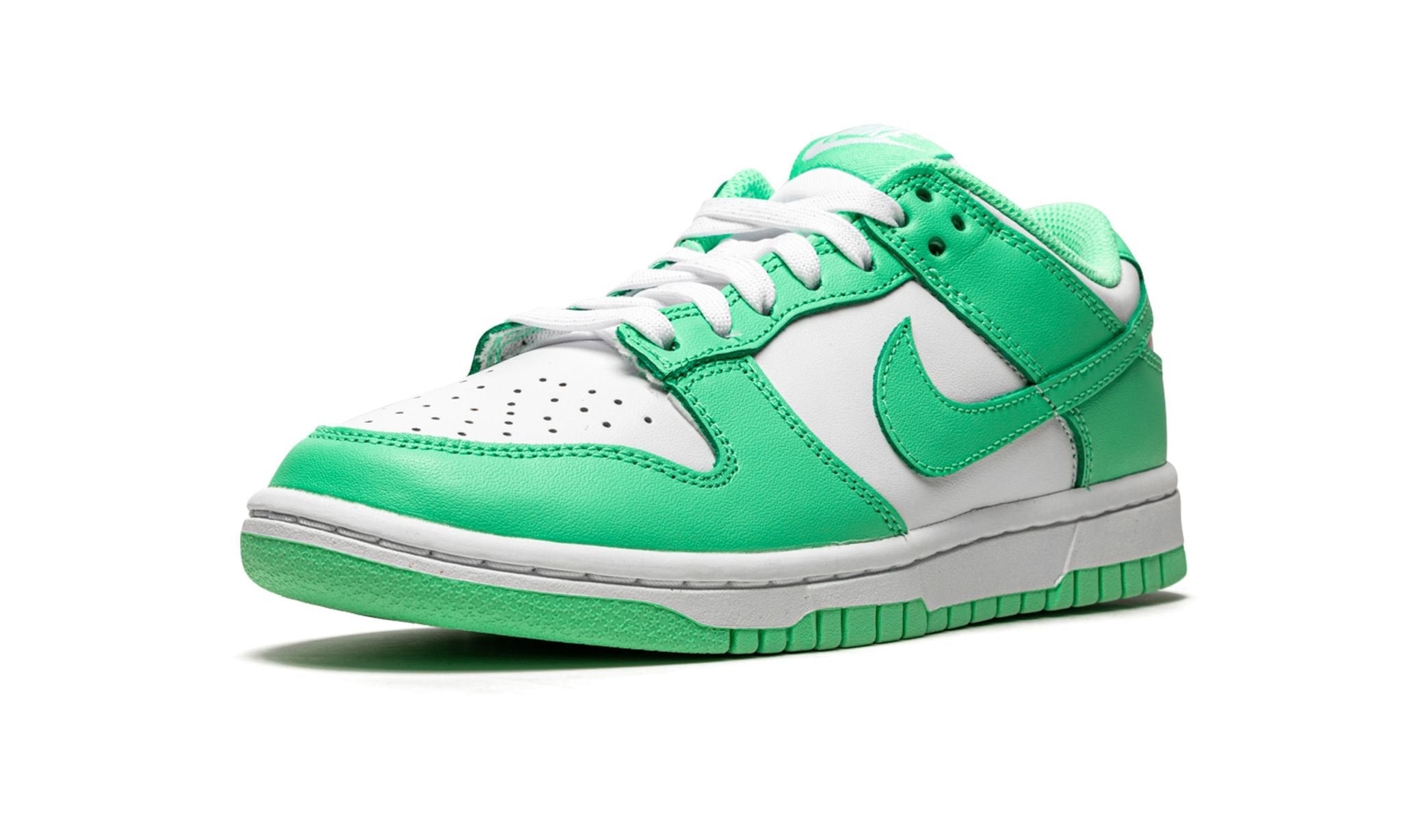 Wmns Dunk Low Green Glow