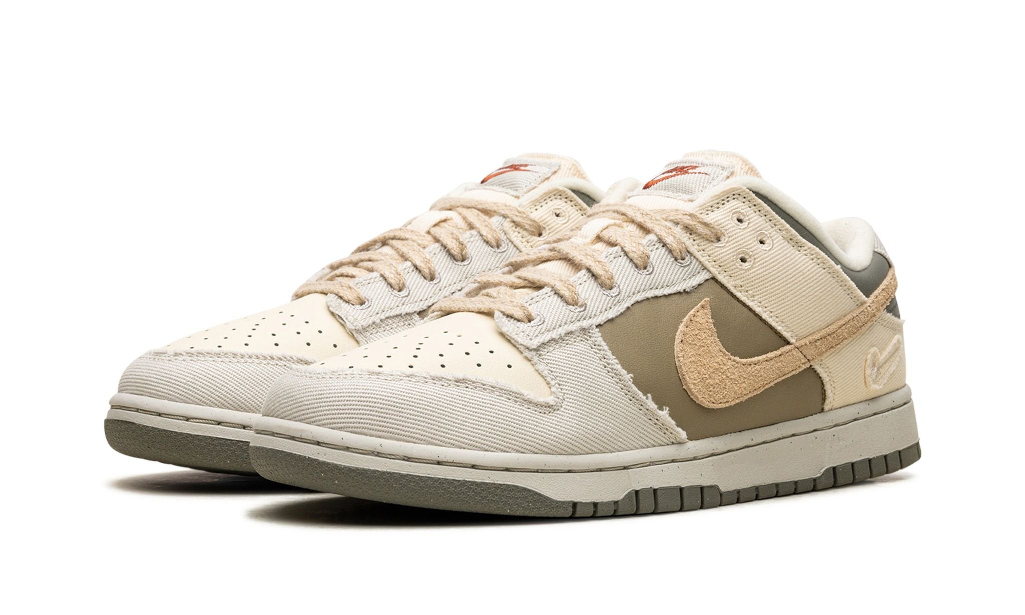 Wmns Dunk Low 'Light Bone Dark Stucco'