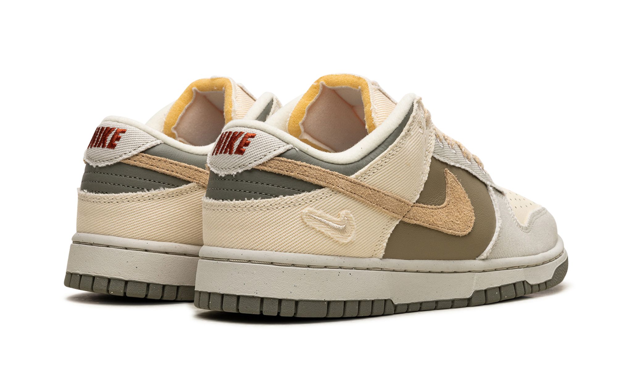 Wmns Dunk Low 'Light Bone Dark Stucco'