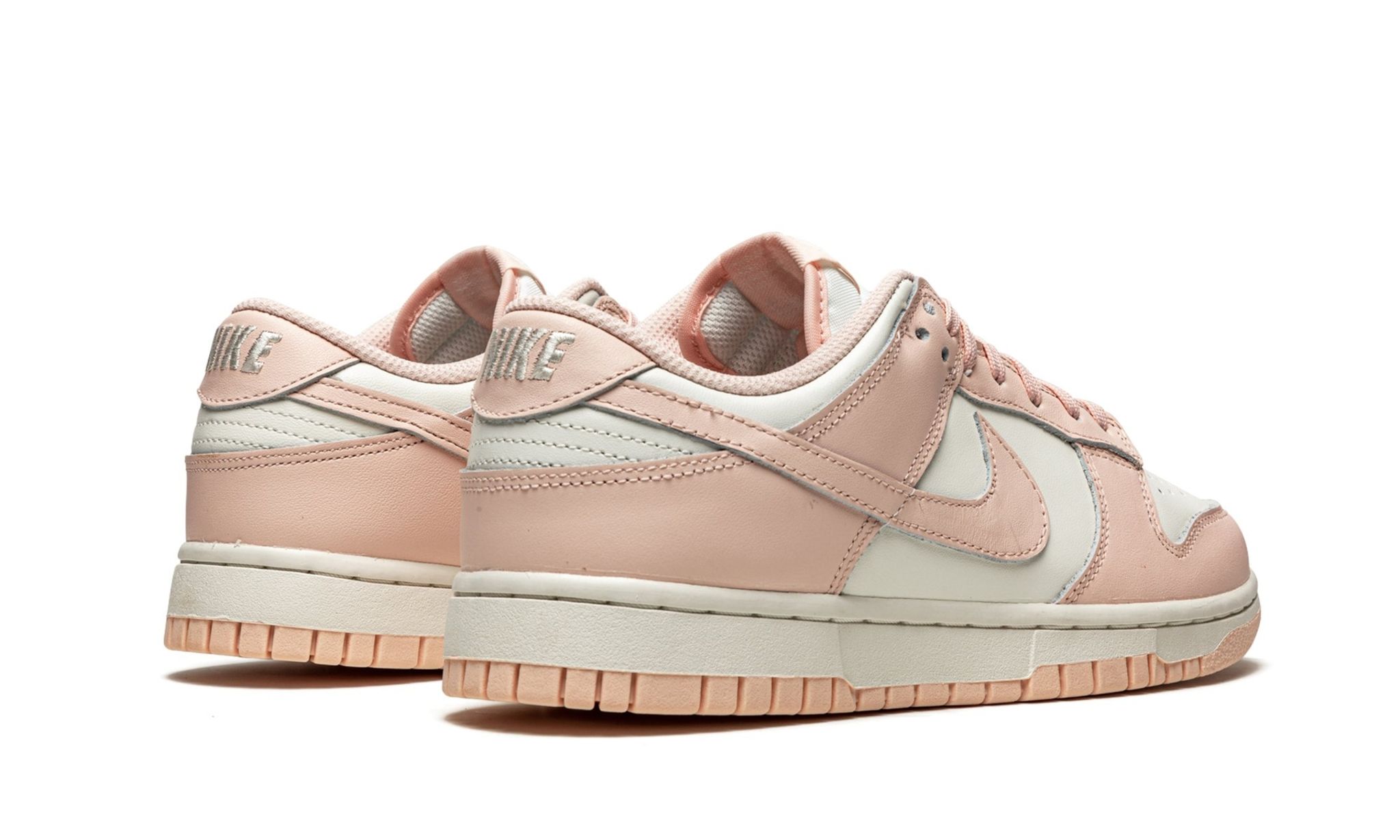 Wmns Dunk Low Orange Pearl