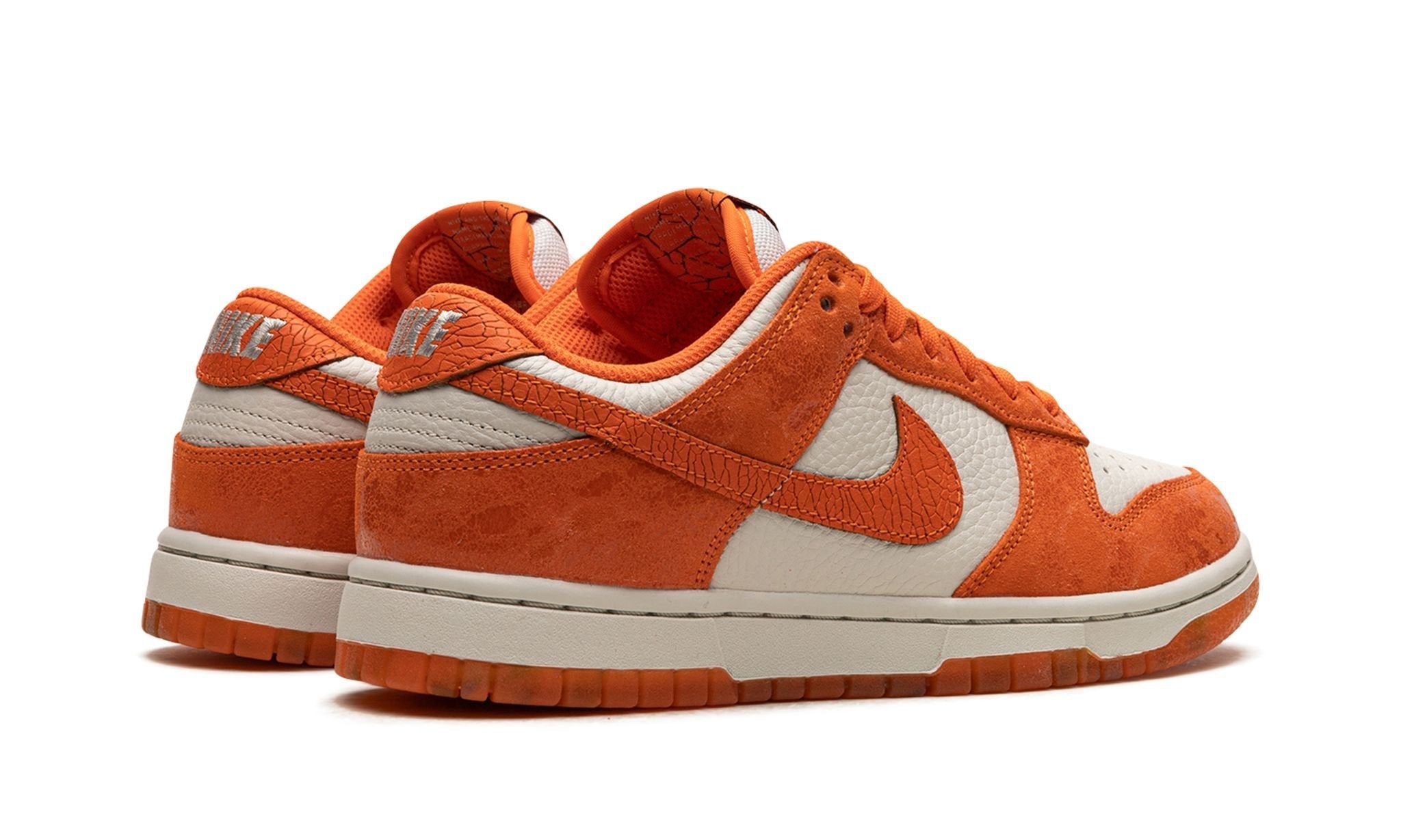 Dunk Low Cracked Orange