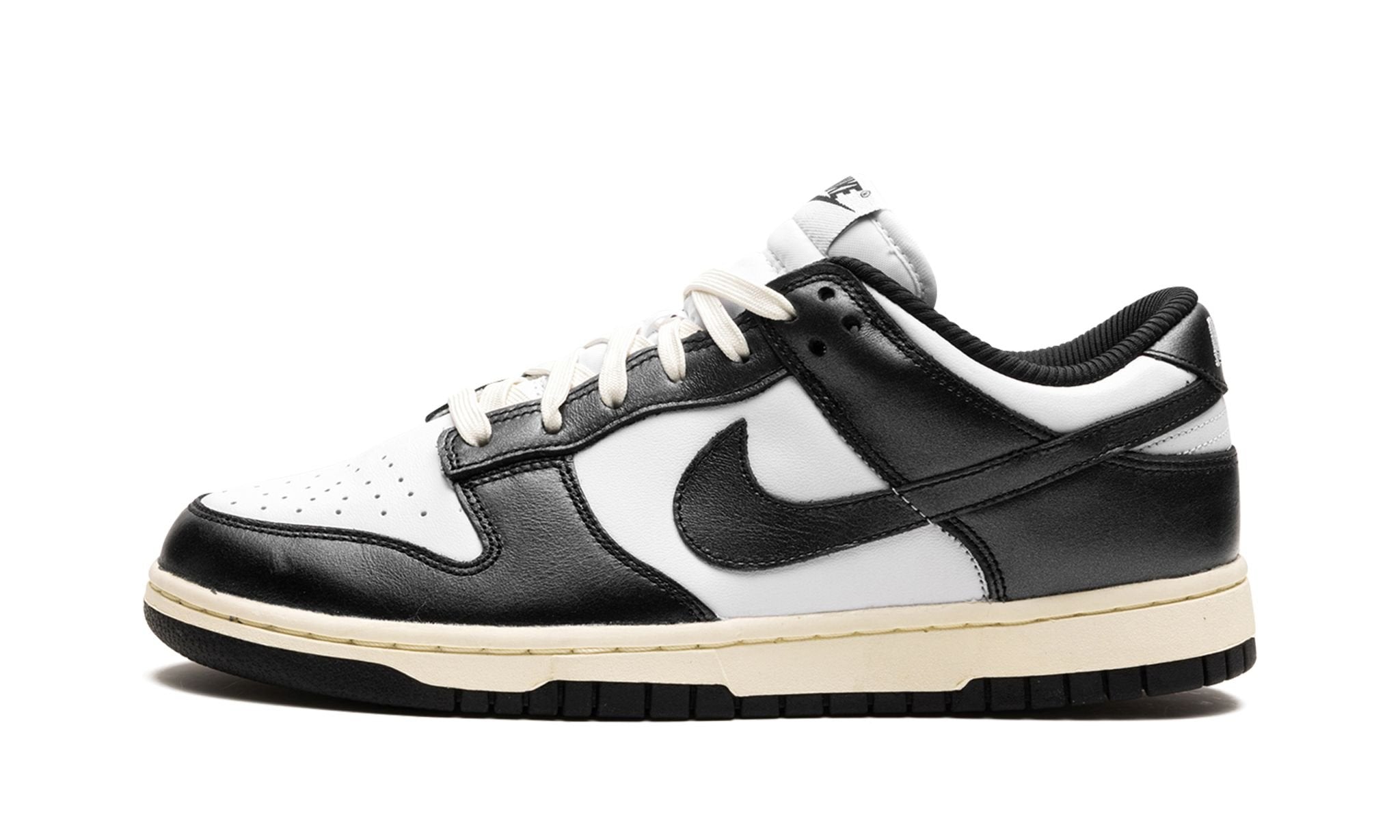 Dunk Low Vintage Panda Womens