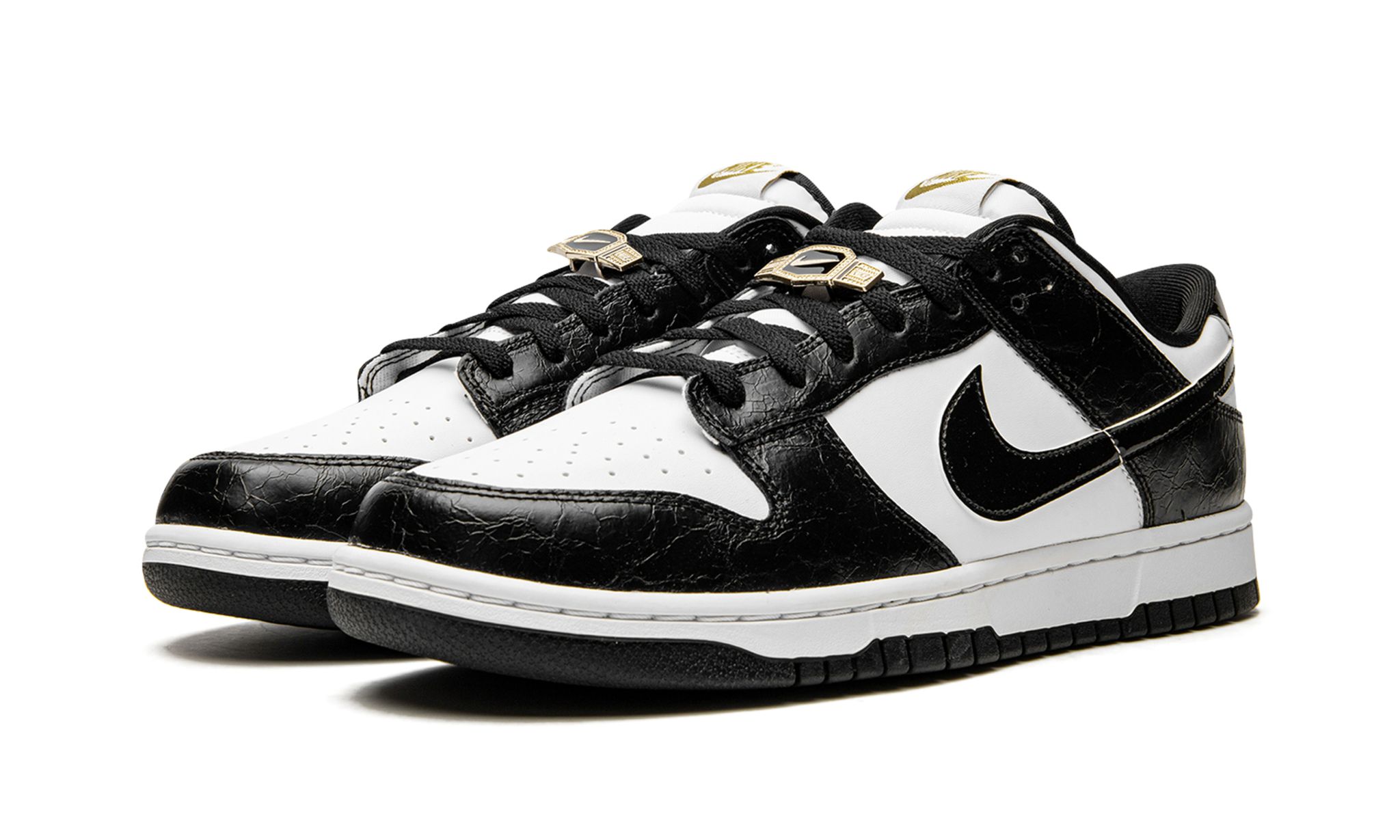 Dunk Low World Champ