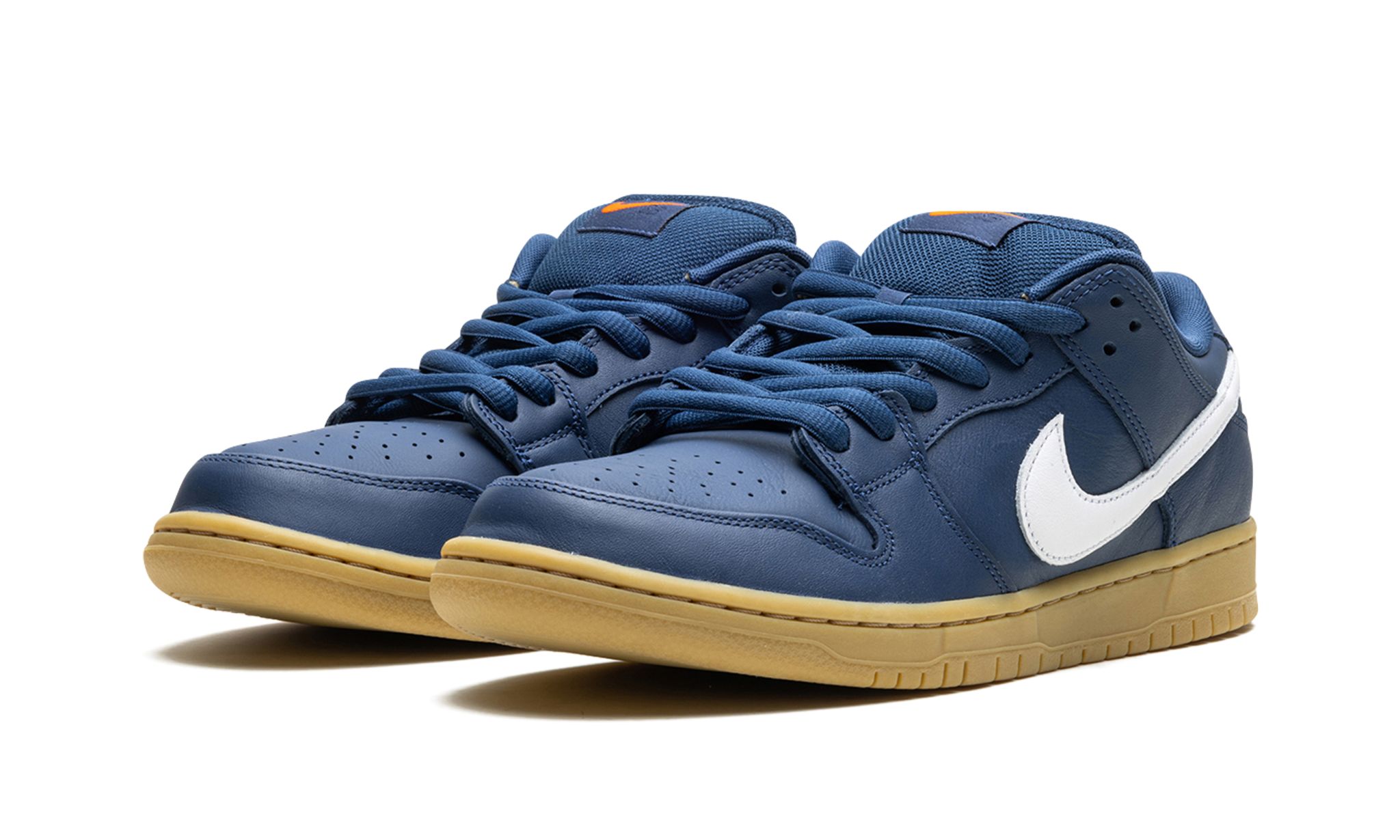 Dunk Low Pro SB 'Navy Gum'