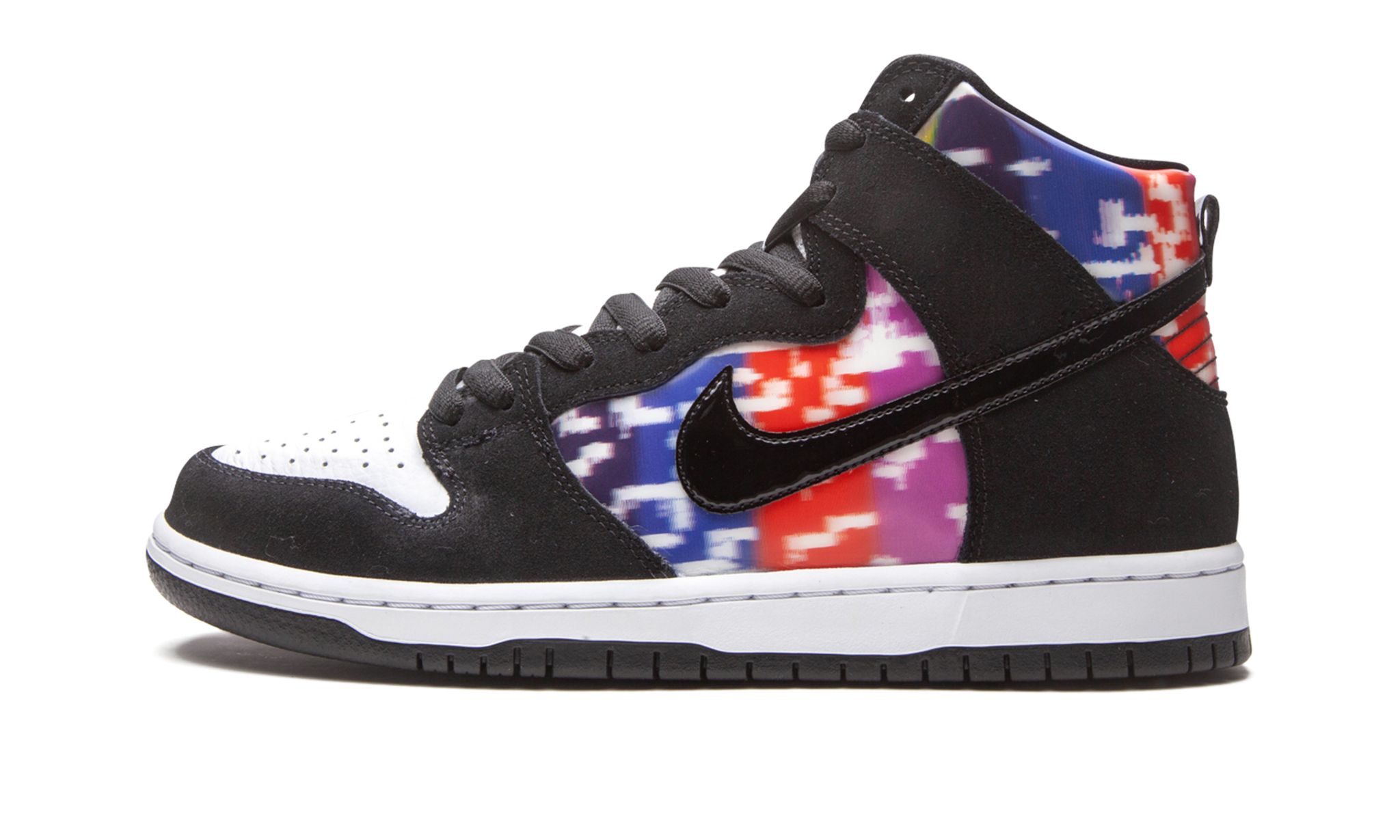 SB Dunk High TV Signal