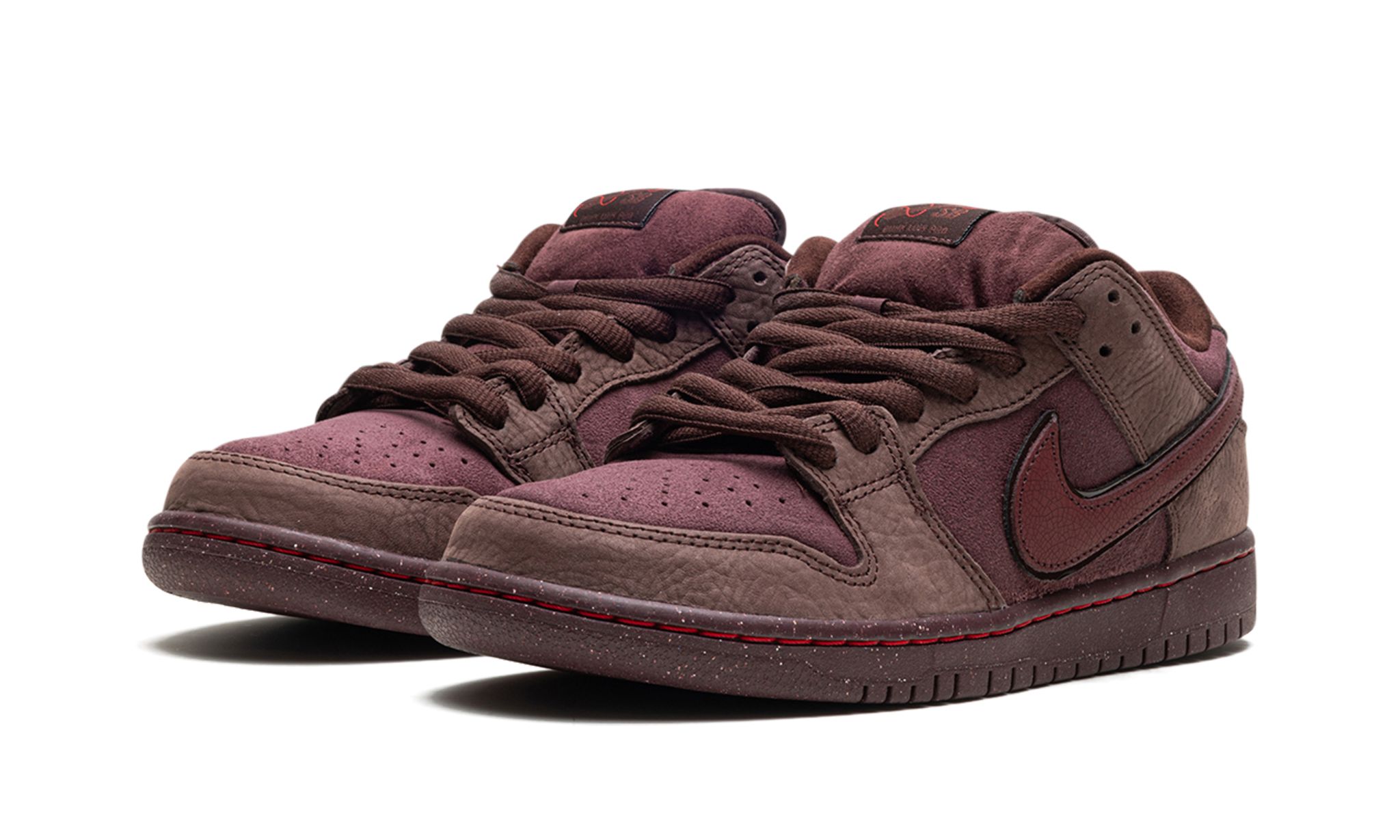 Dunk Low Premium SB 'City of Love Collection - Burgundy Crush'