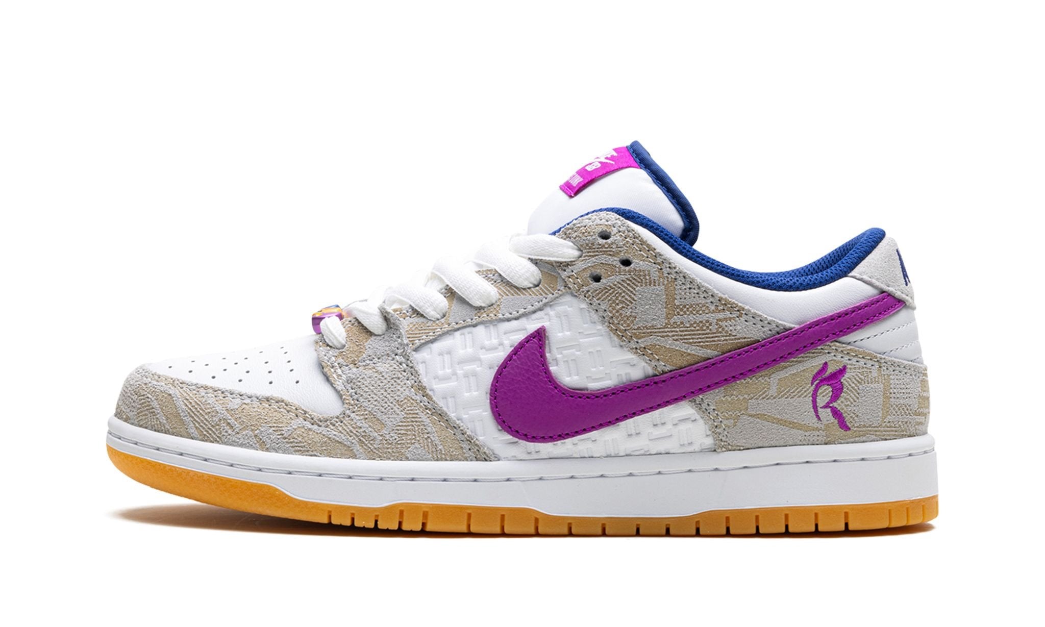 Rayssa Leal x Dunk Low SB