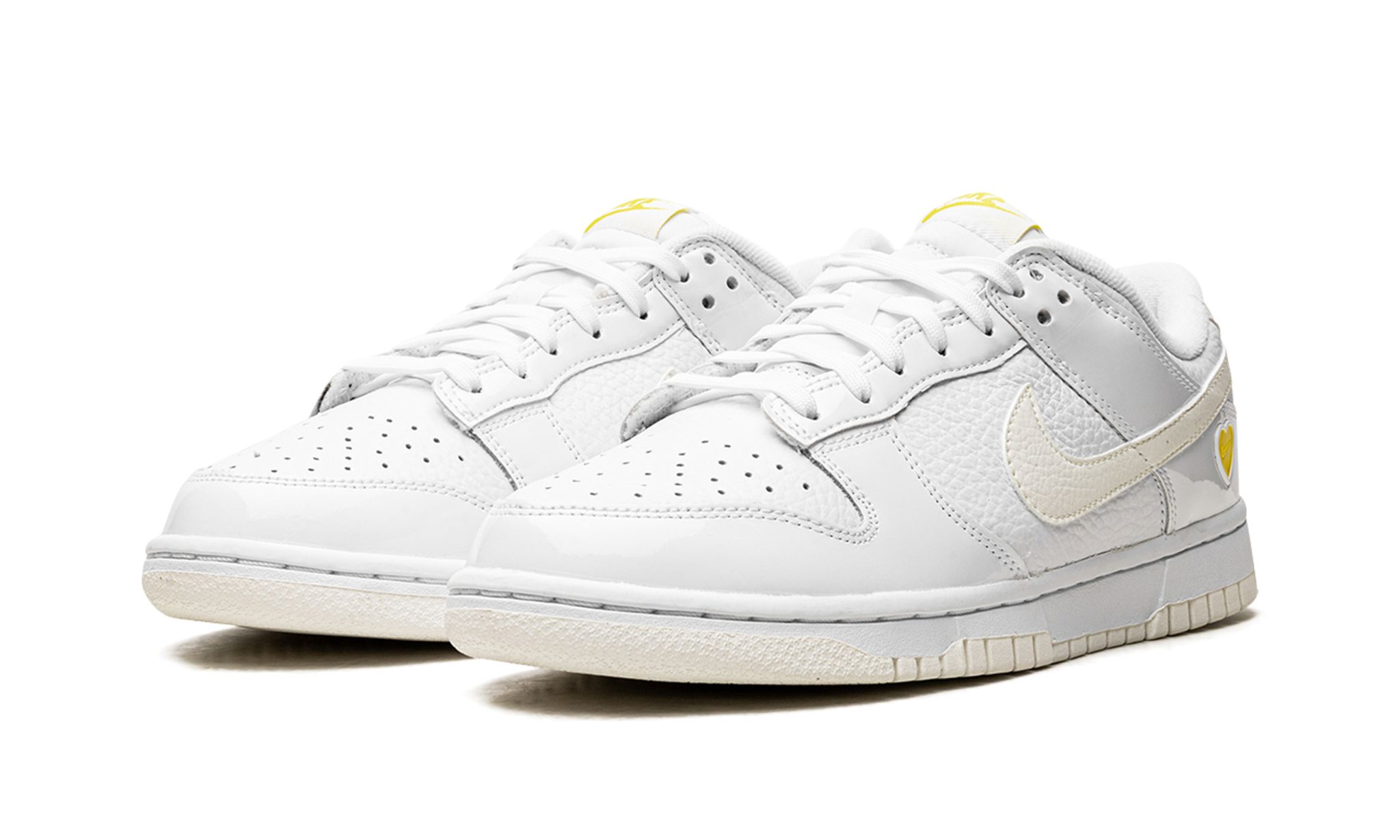 Wmns Dunk Low ValentineS Day Yellow Heart