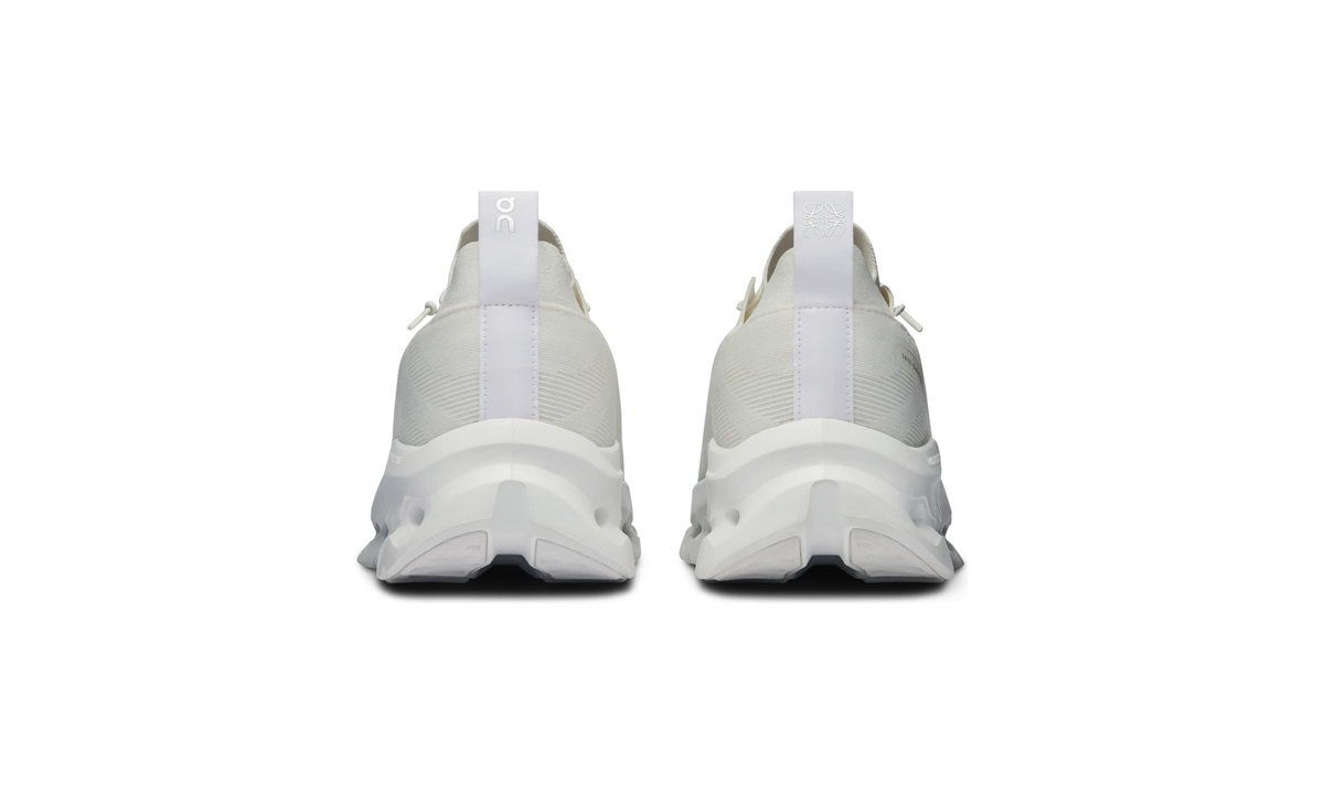 Cloudtilt LOEWE All White M