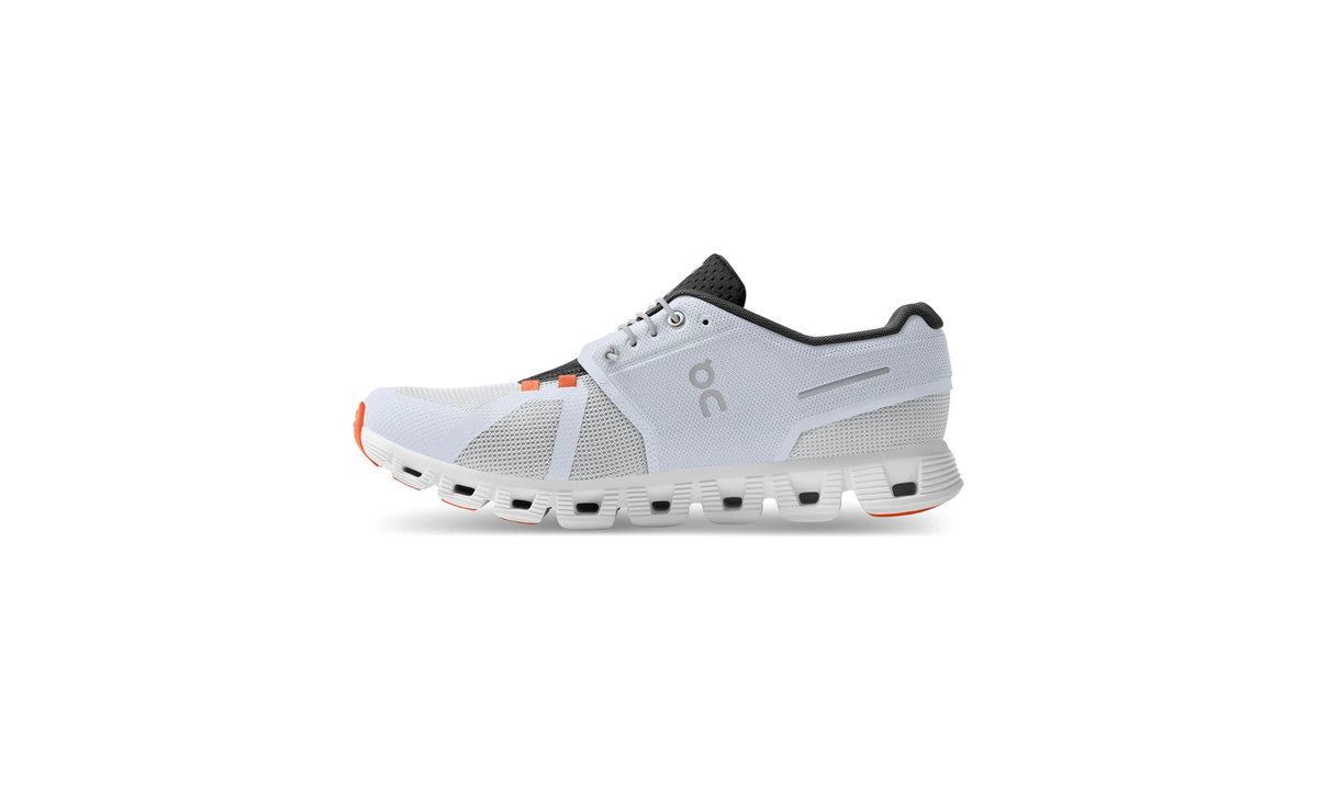 ON Cloud 5 Push 'White Flame' - Guerdon Kicks -
