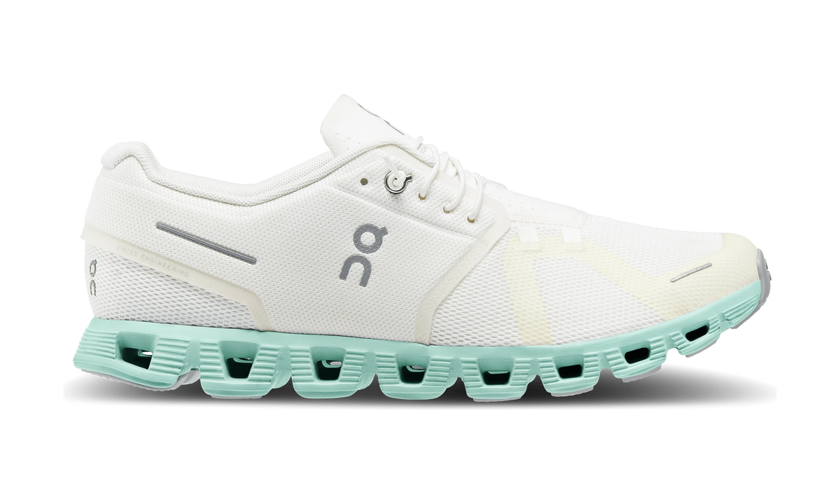 ON Cloud 5 'Undyed White Creek' - Guerdon Kicks -
