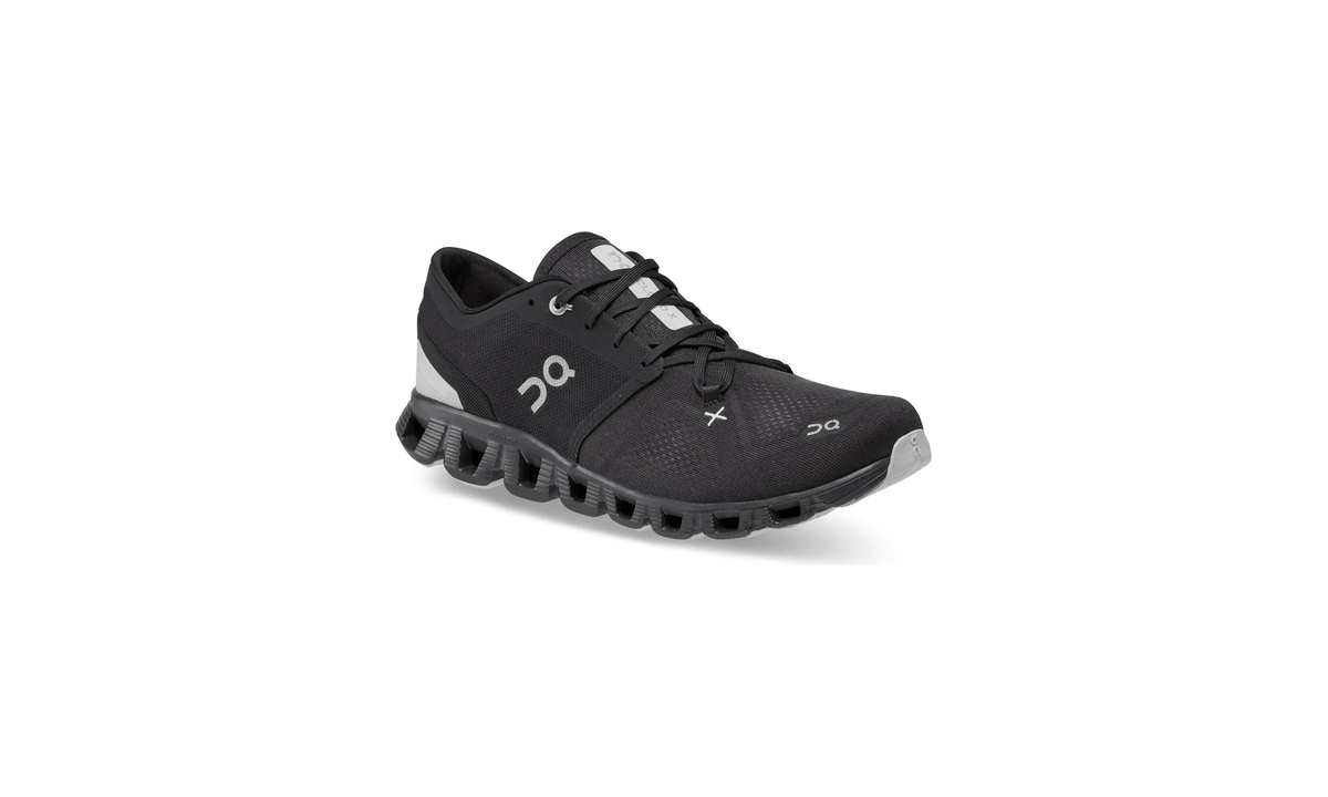 ON Cloud X 3 'Black' - Guerdon Kicks -