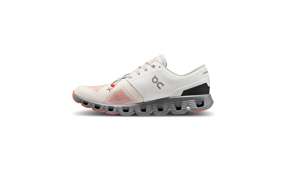 ON Cloud X 3 'Ivory Alloy' - Guerdon Kicks -