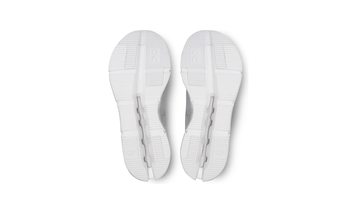 ON Cloudnova 'All White' - Guerdon Kicks -
