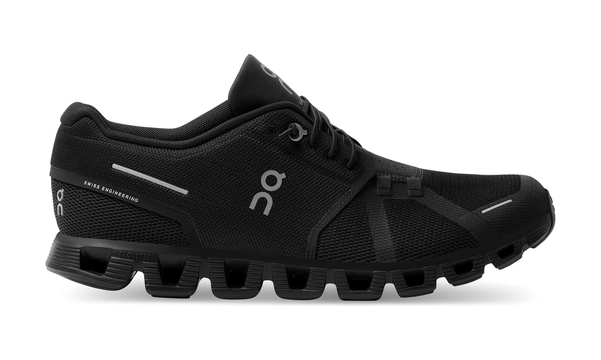 On Running Cloud 5 All Black - Guerdon Kicks -
