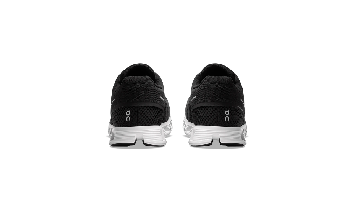 On Running Cloud 5 Black White - Guerdon Kicks -