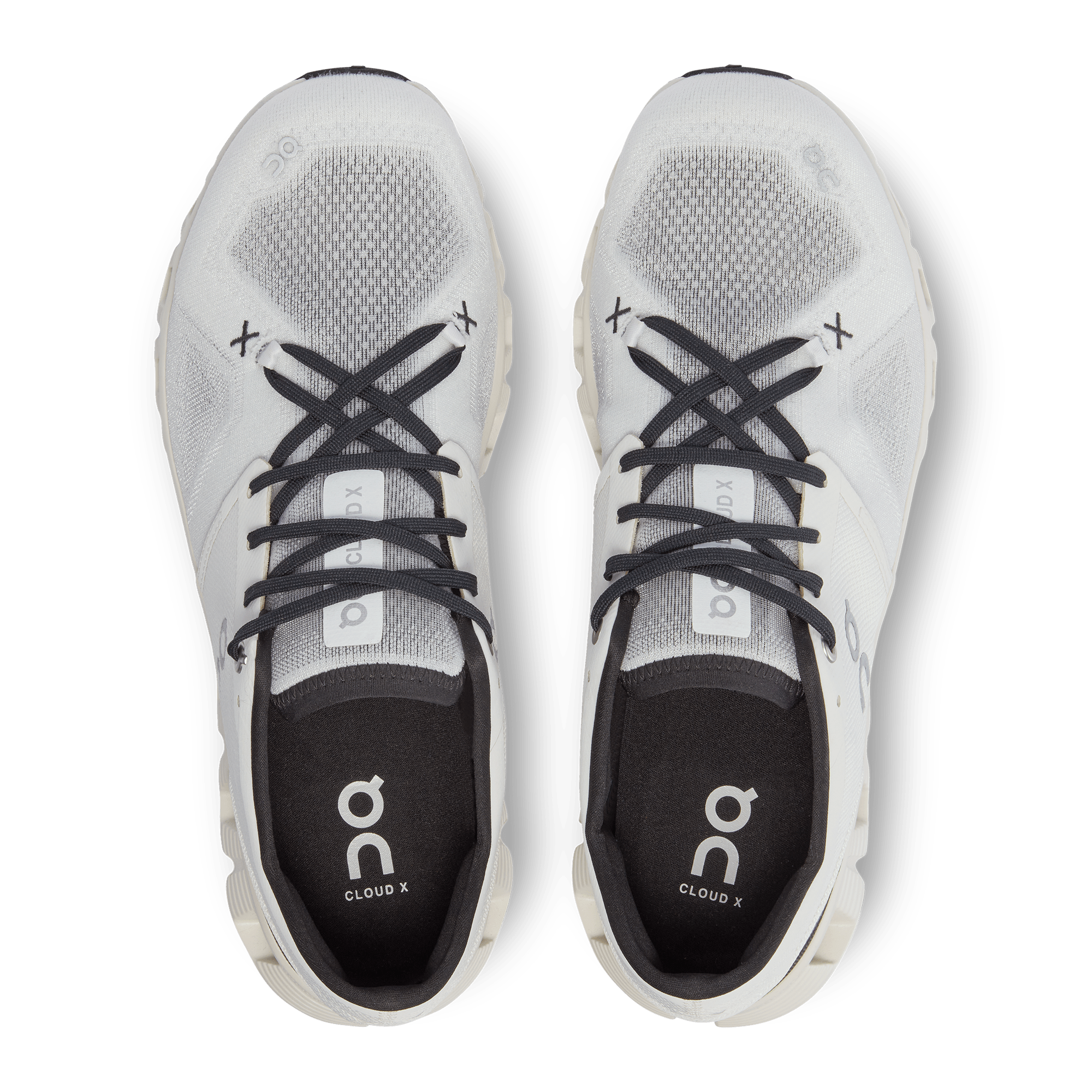 On Running Cloud X 3 Ivory Black - Guerdon Kicks -