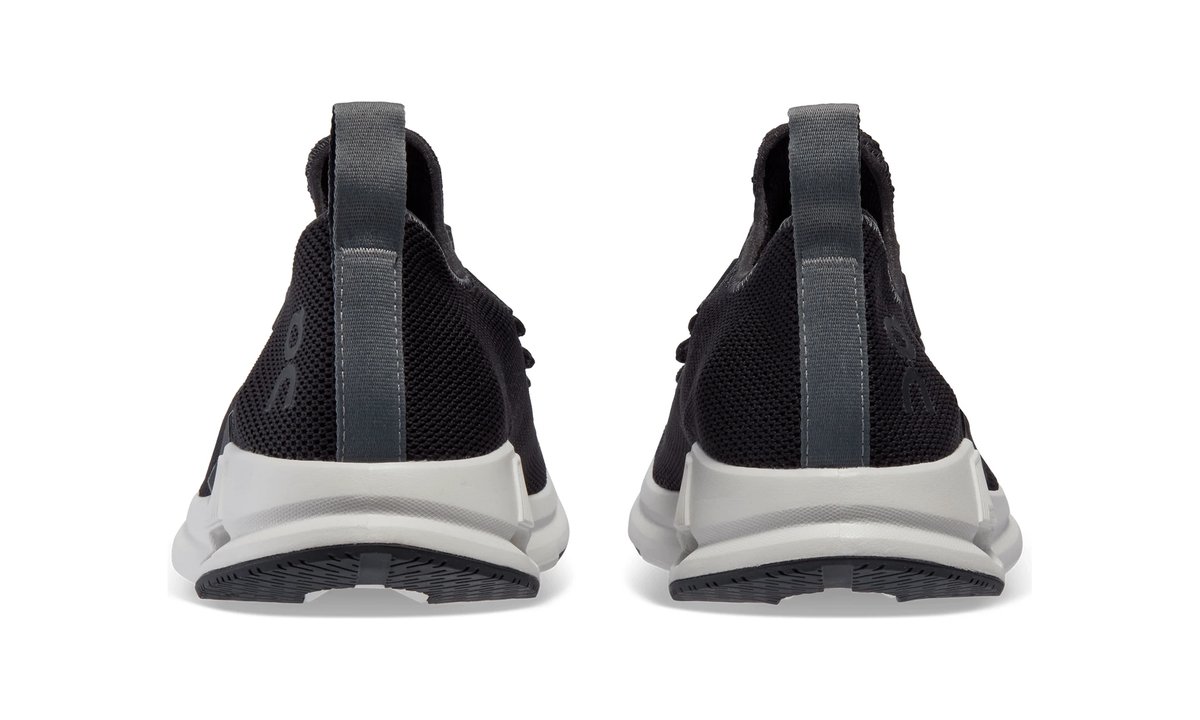 On Running Cloudeasy Black Rock - Guerdon Kicks -