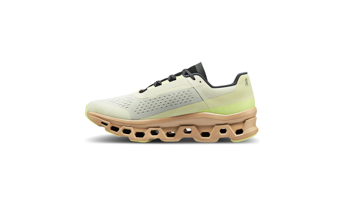 On Running Cloudmonster Cream Dune - Guerdon Kicks -