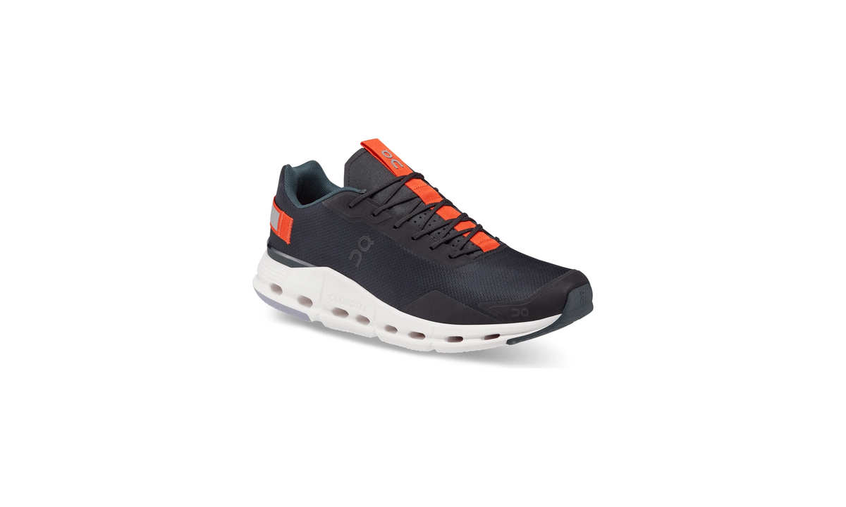 On Running Cloudnova Form Black Flame - Guerdon Kicks -