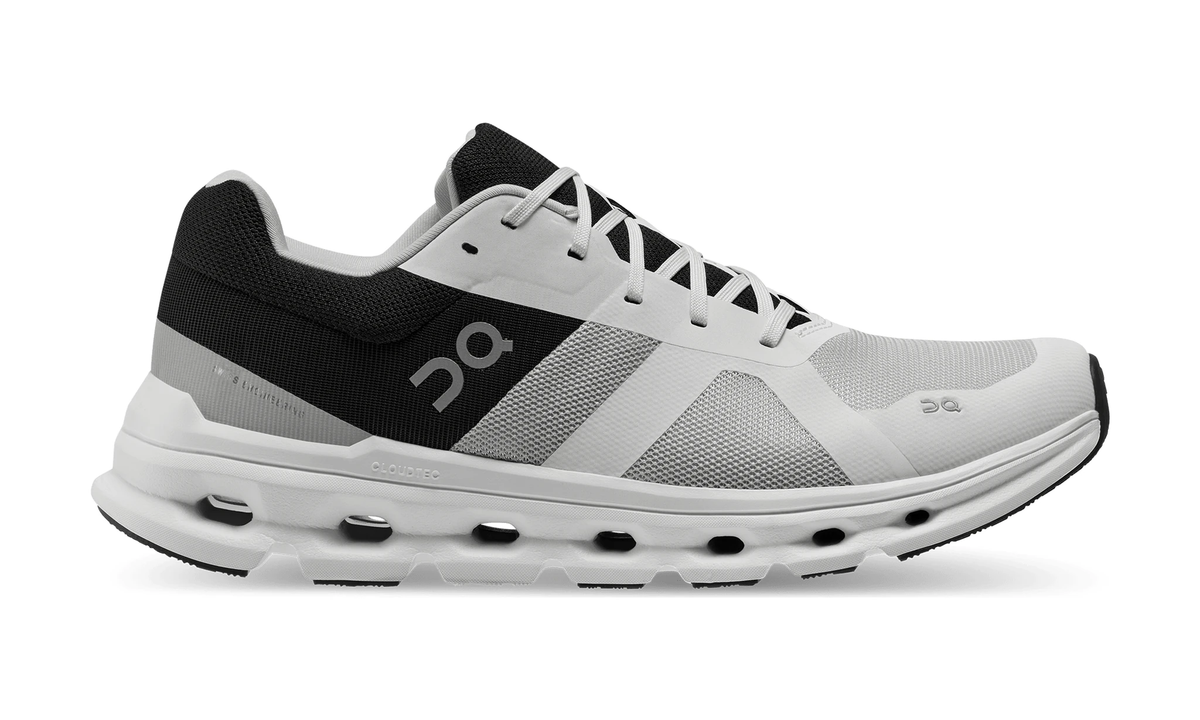 On Running Cloudrunner Glacier Black - Guerdon Kicks -