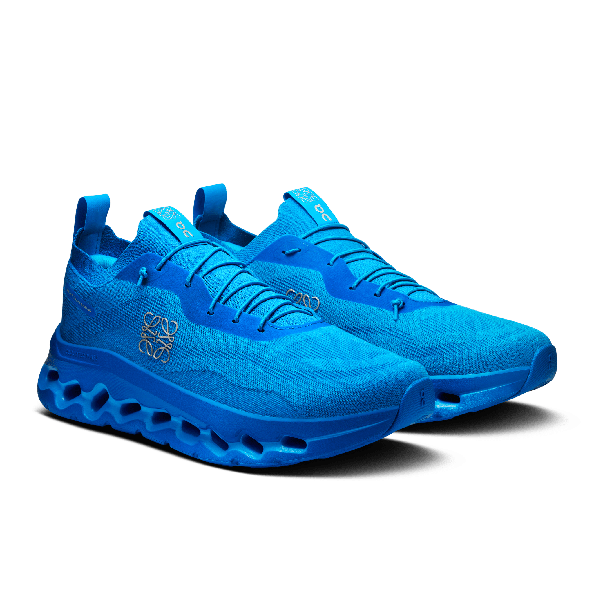 On Running Cloudtilt LOEWE Electric Blue - Guerdon Kicks -