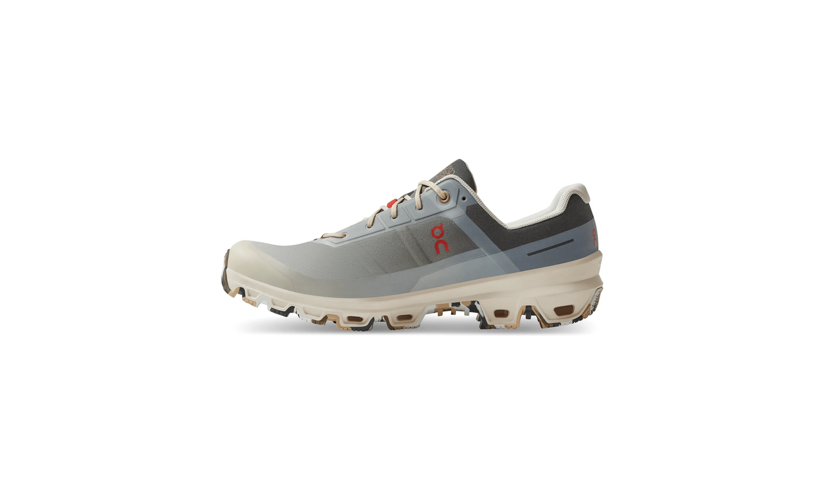 On Running Cloudventure LOEWE Gradient Khaki - Guerdon Kicks -