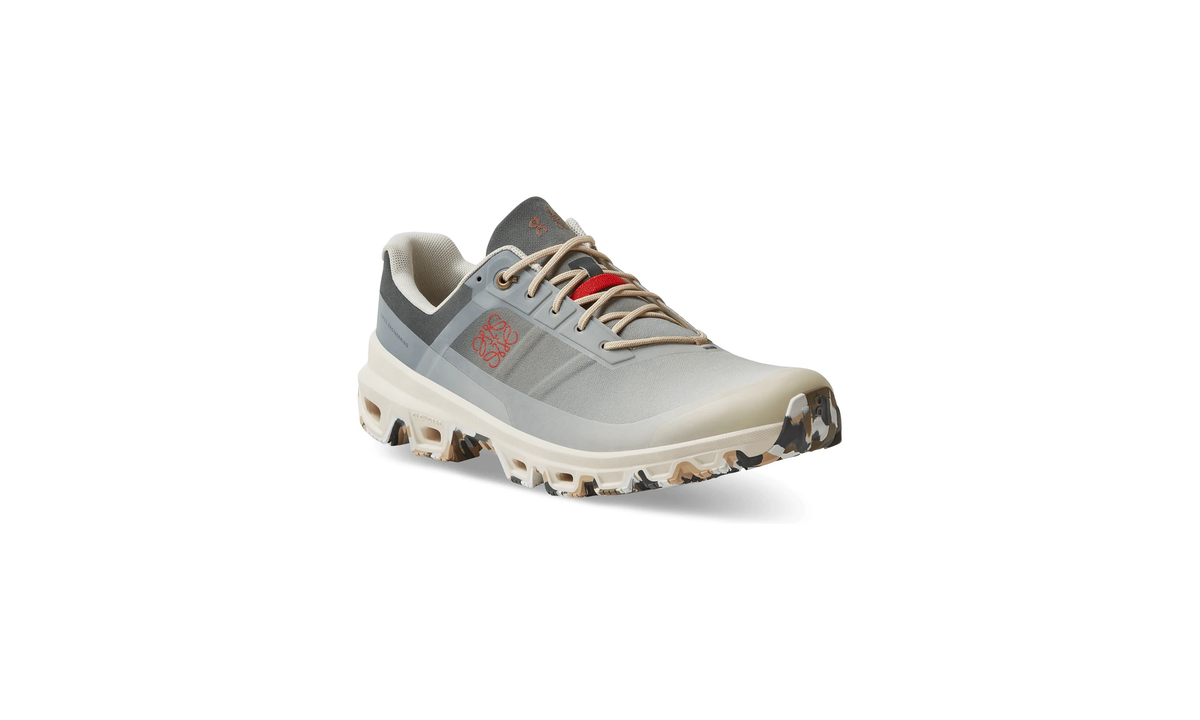 On Running Cloudventure LOEWE Gradient Khaki - Guerdon Kicks -