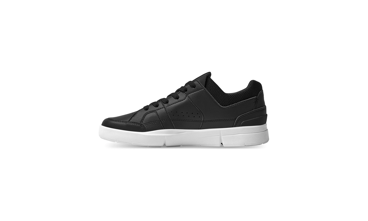 On The Roger Clubhouse Black White (Women's) - Guerdon Kicks -
