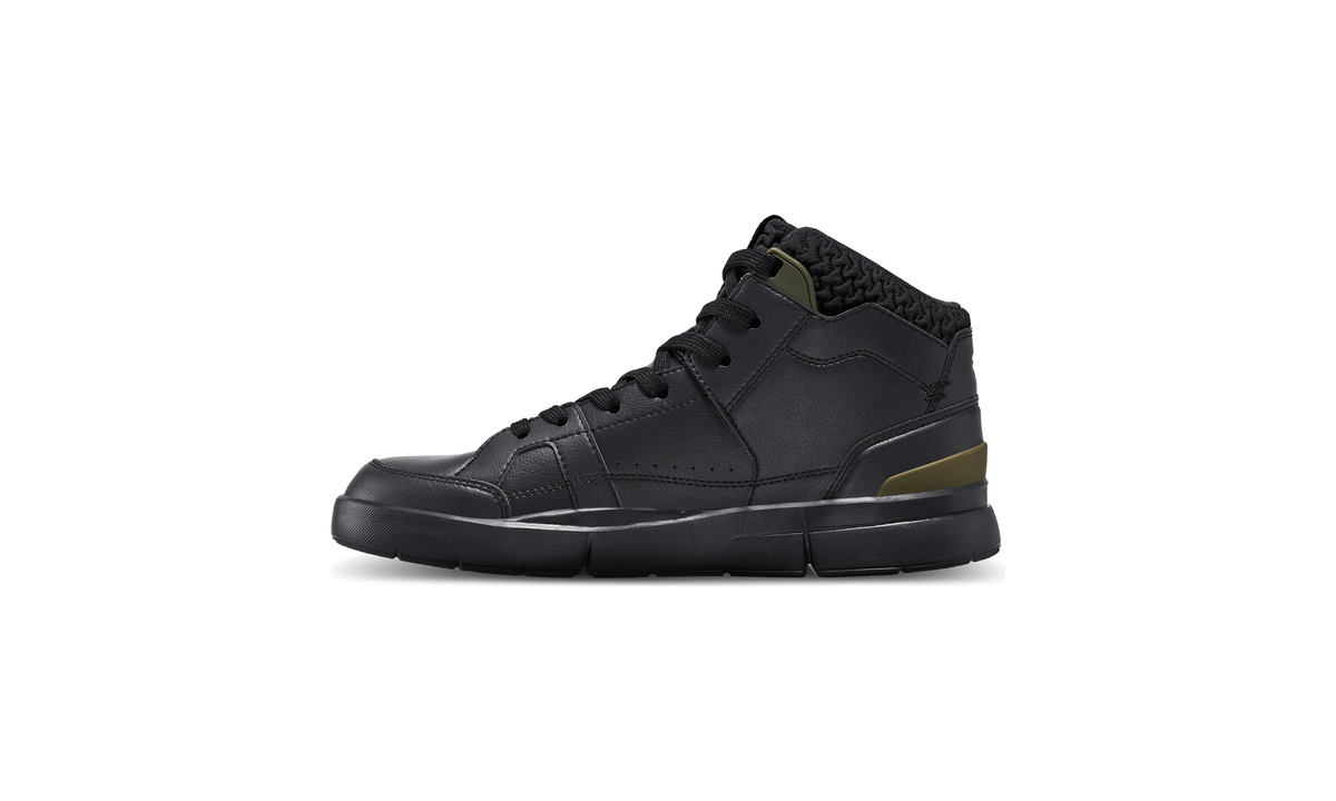 On The Roger Clubhouse Mid Sensa Black Camo (Women's) - Guerdon Kicks -