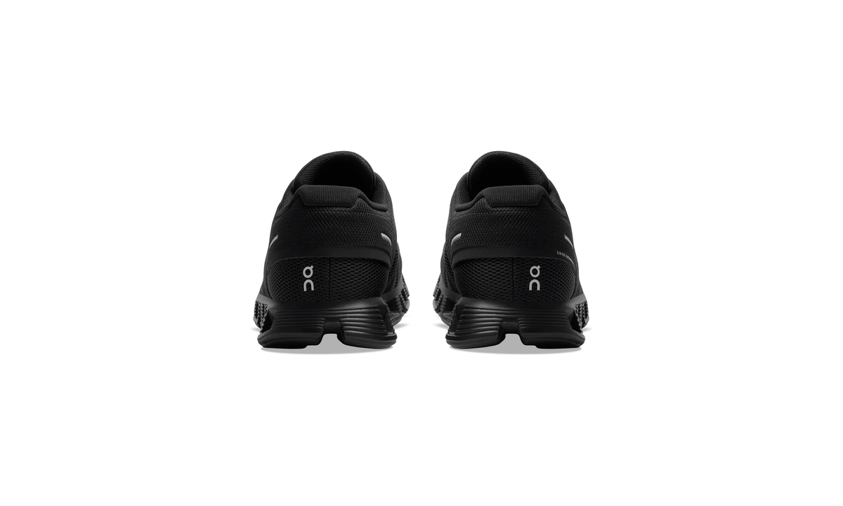 ON Wmns Cloud 5 'Black' - Guerdon Kicks -