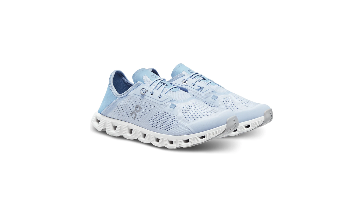 ON Wmns Cloud 5 Coast 'Heather Chambray' - Guerdon Kicks -