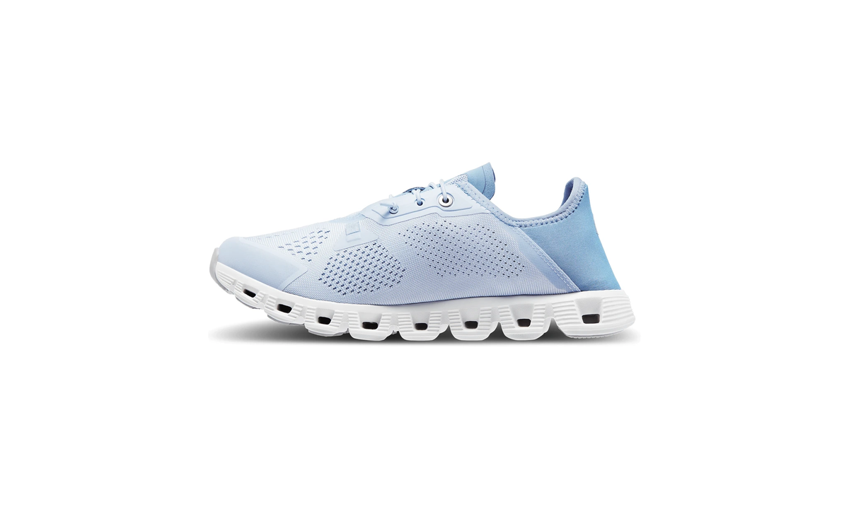ON Wmns Cloud 5 Coast 'Heather Chambray' - Guerdon Kicks -