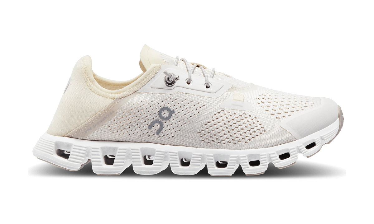 ON Wmns Cloud 5 Coast 'Sand Ray' - Guerdon Kicks -