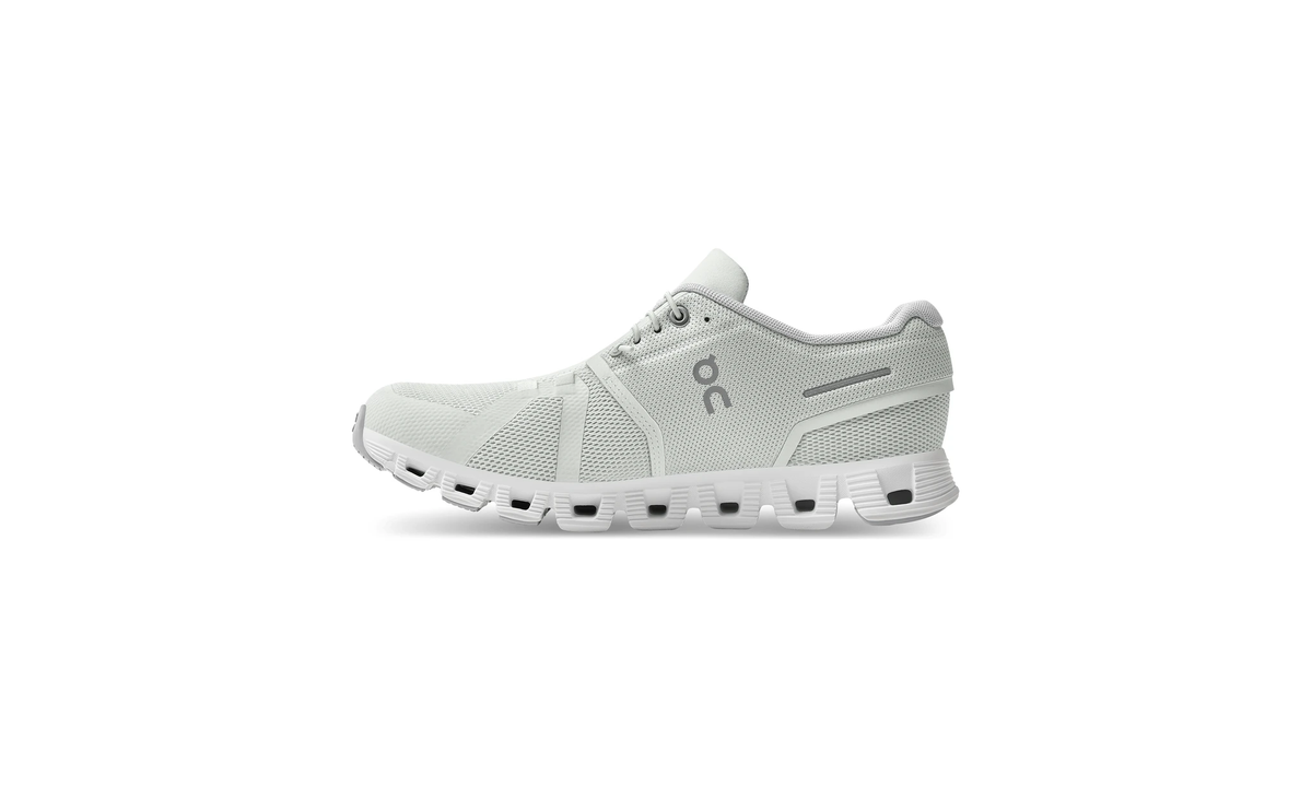 ON Wmns Cloud 5 'Ice White' - Guerdon Kicks -