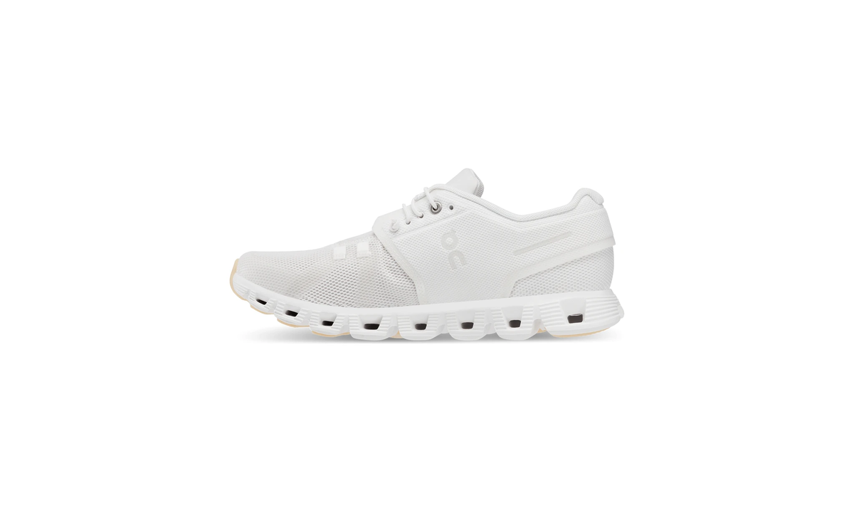 ON Wmns Cloud 5 'Undyed' - Guerdon Kicks -