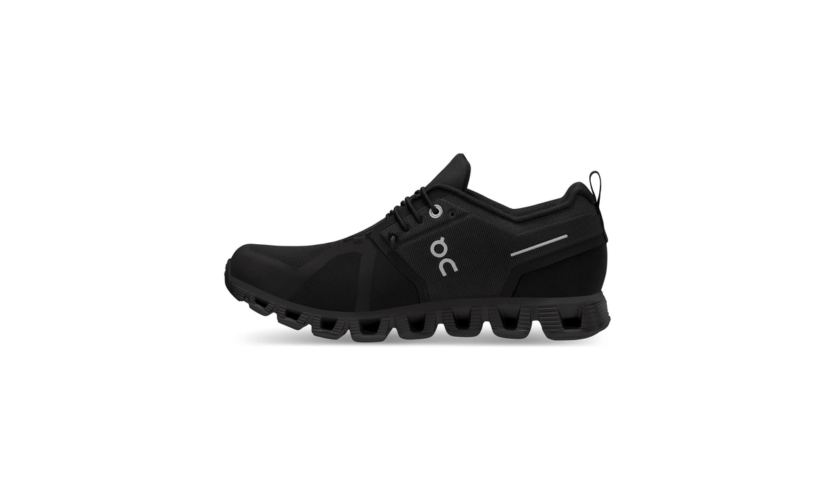 ON Wmns Cloud 5 Waterproof 'All Black' - Guerdon Kicks -