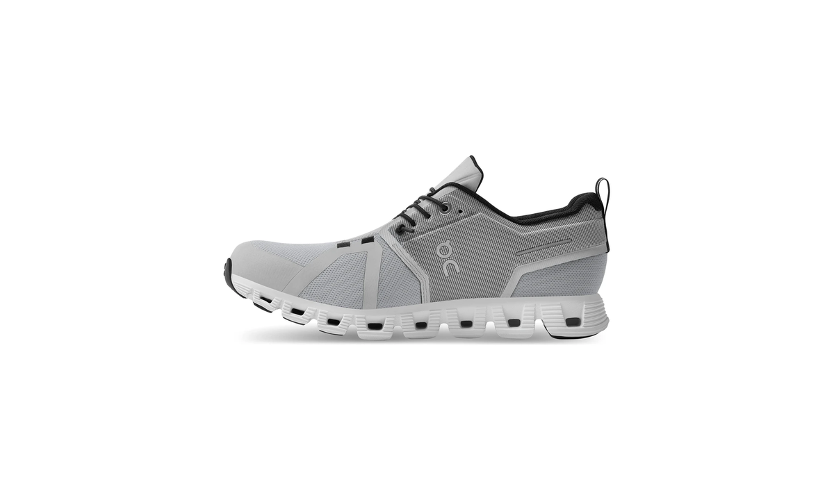 ON Wmns Cloud 5 Waterproof 'Glacier' - Guerdon Kicks -