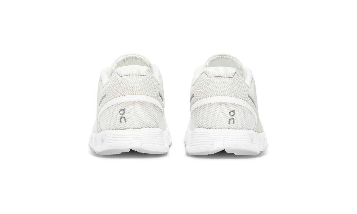 ON Wmns Cloud 5 'White' - Guerdon Kicks -