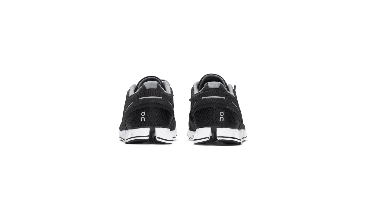ON Wmns Cloud 'Black White' - Guerdon Kicks -