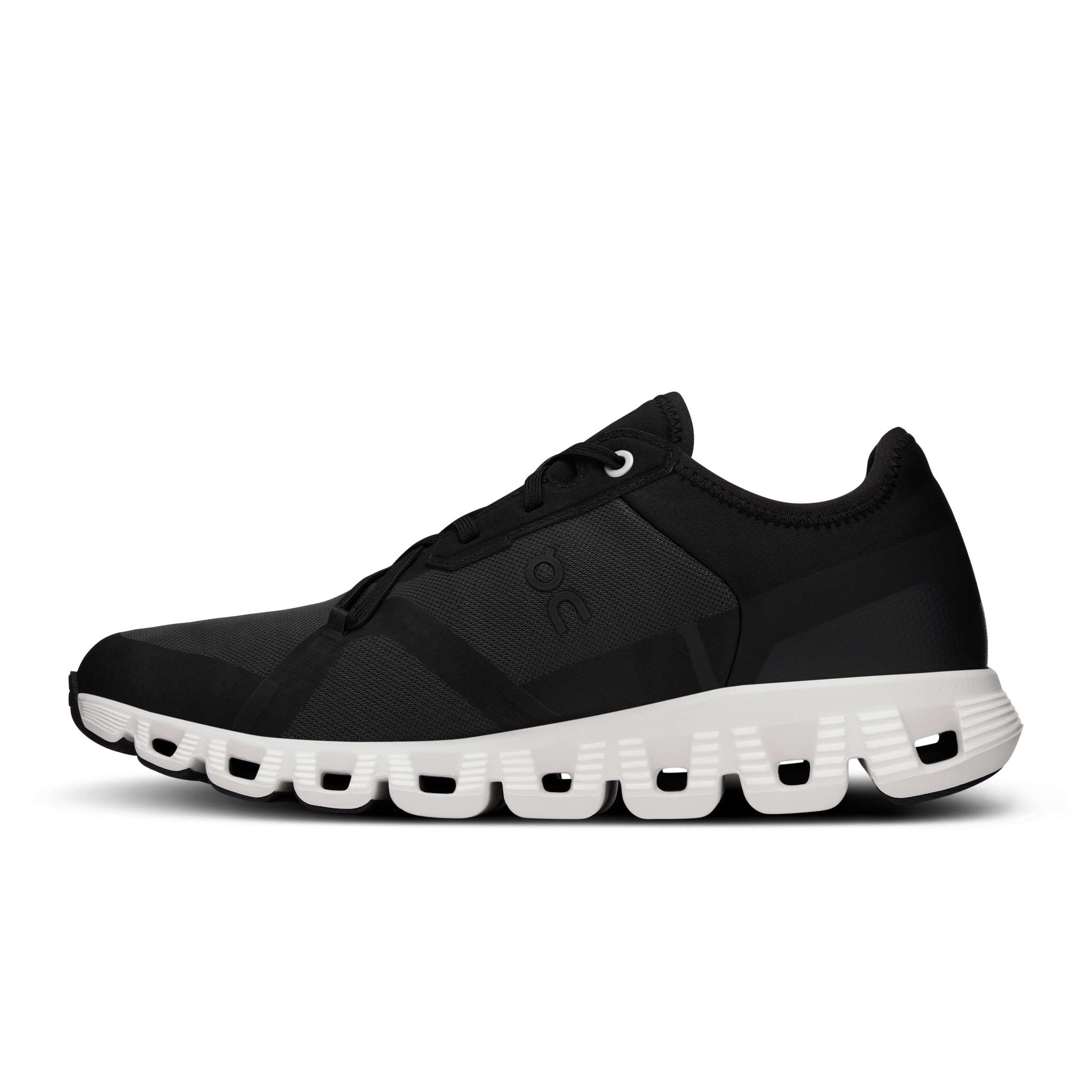 ON Wmns Cloud X 3 AD 'Black White' - Guerdon Kicks -