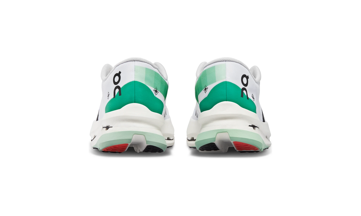 On CloudBoom Echo 3 Undyed White Mint (Women's)