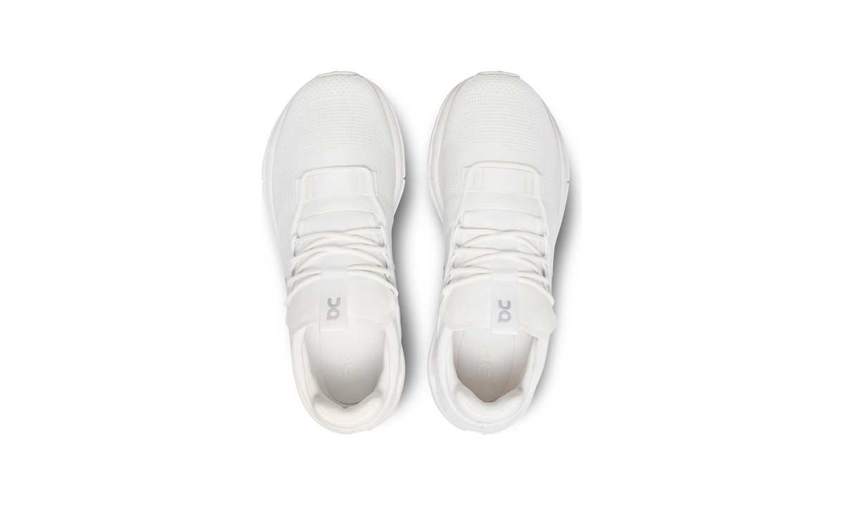 ON Cloudnova 'Undyed White'