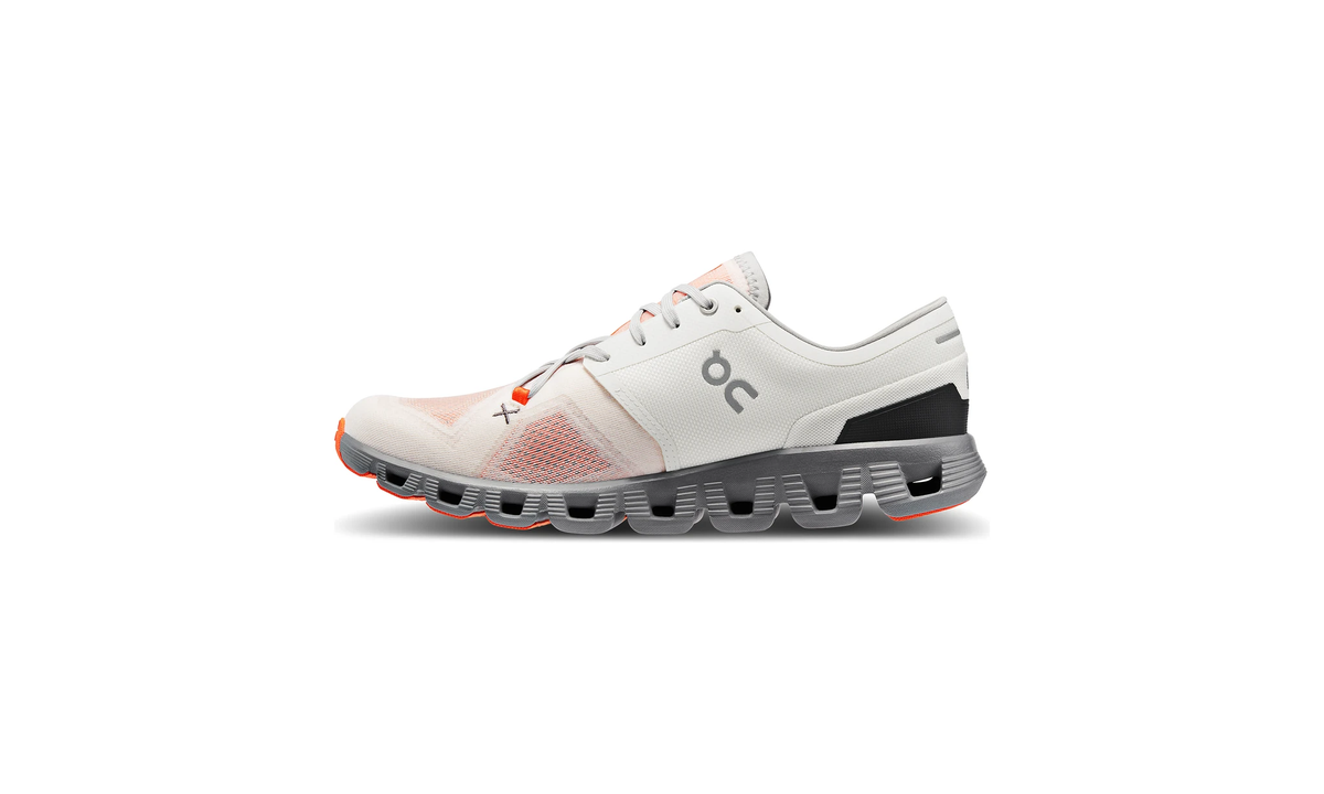 On Running Cloud X 3 Ivory Alloy