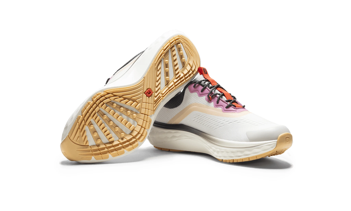 Quantum Women - Guerdon Kicks - Golf Shoes