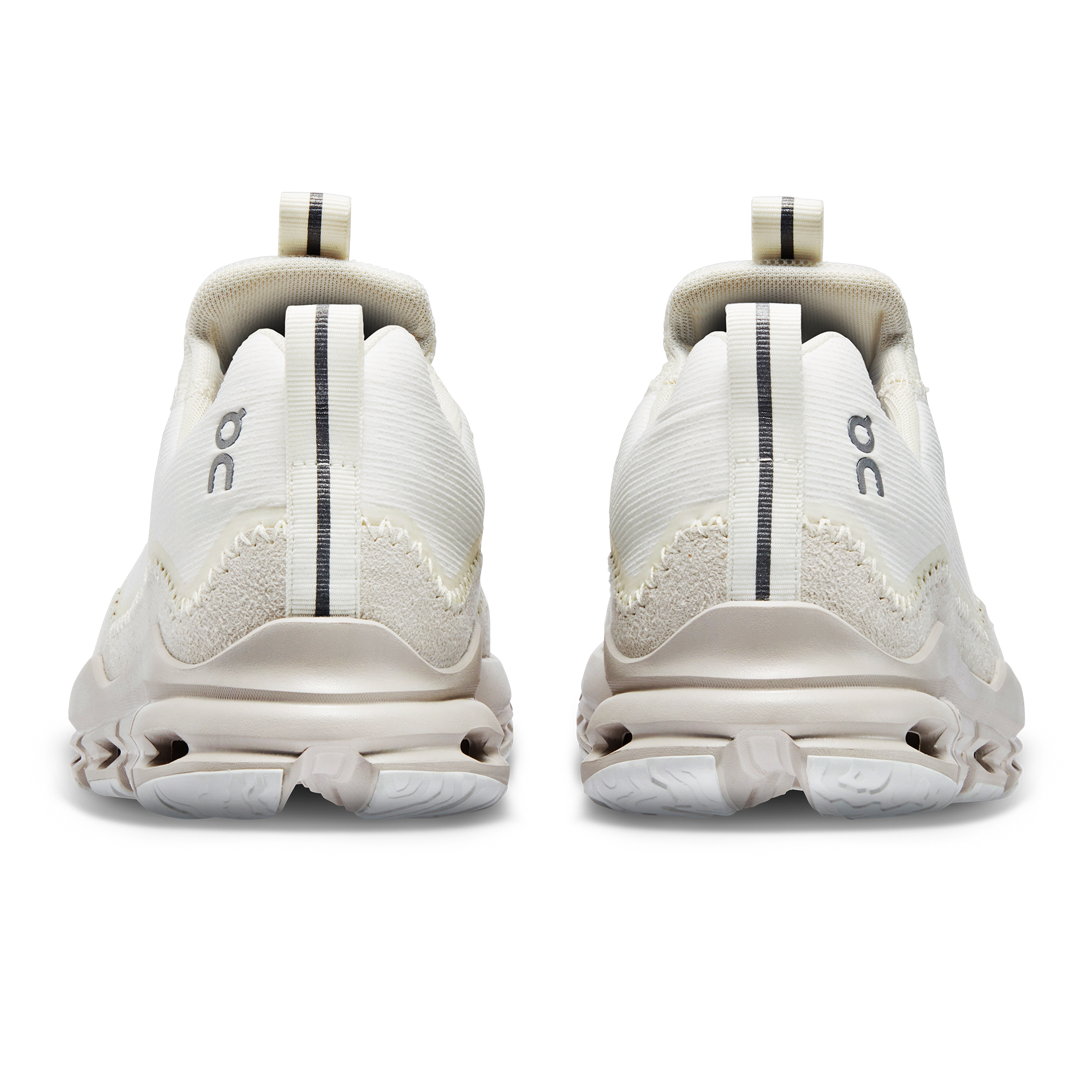 On Running Cloudaway Ivory Pearl