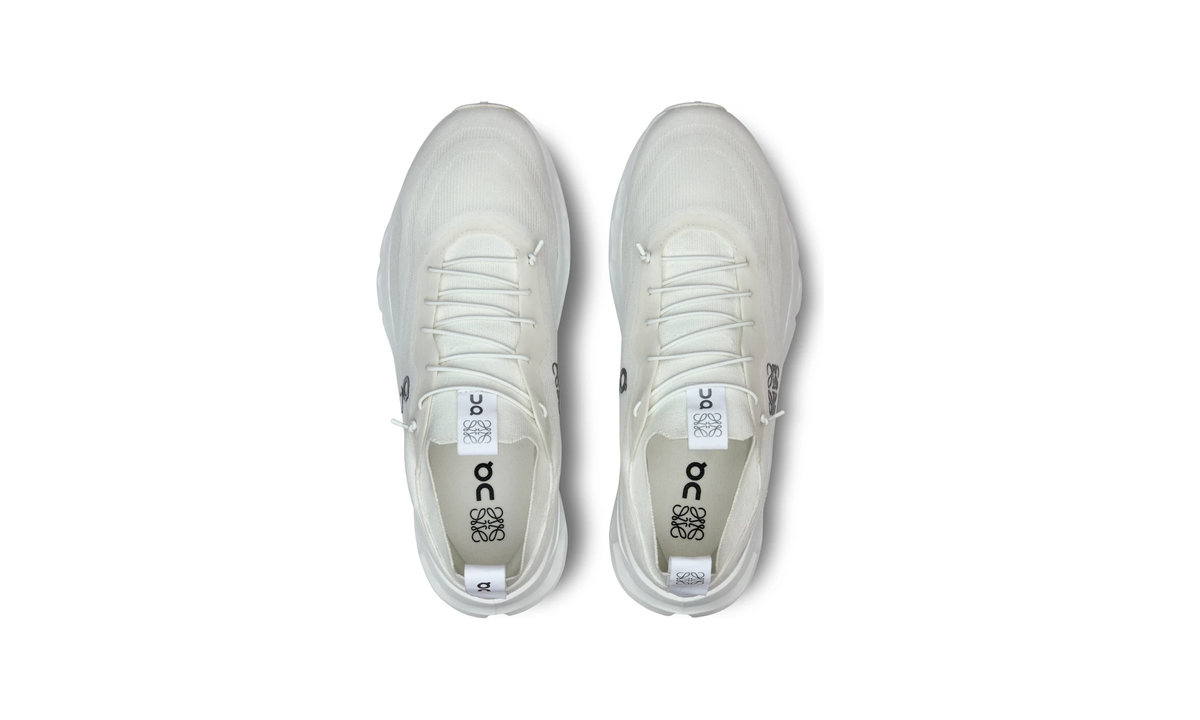 Cloudtilt LOEWE All White M