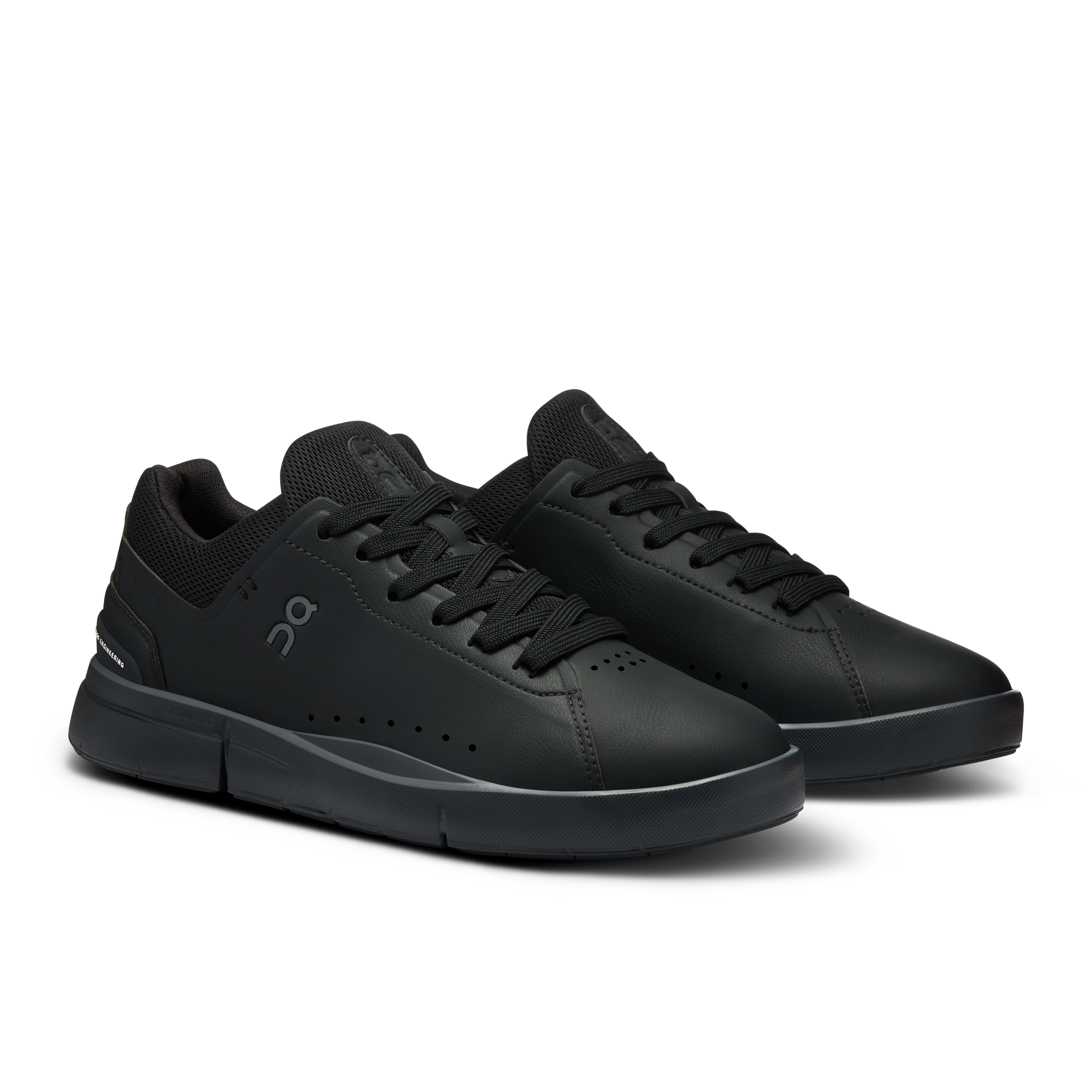 On The Roger Advantage All Black (Women's)