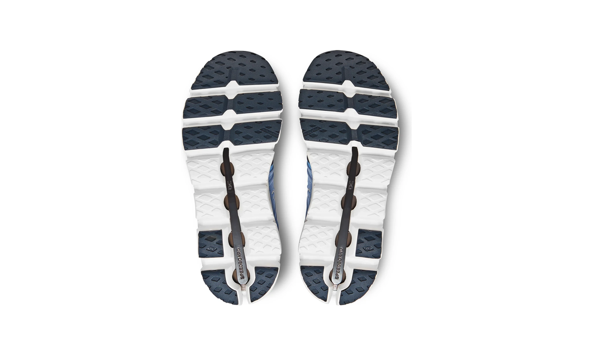 Cloudswift Metal | White W